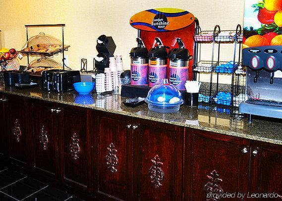 Quality Inn Springboro West Restaurant foto